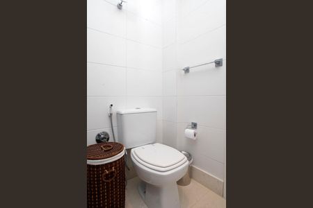 Apartamento à venda com 269m², 3 quartos e 4 vagasBanheiro do Quarto 3