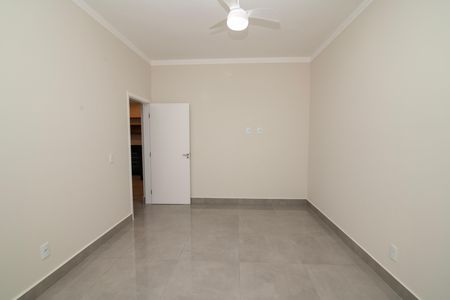 Casa de condomínio para alugar com 160m², 3 quartos e 4 vagasQuarto 1
