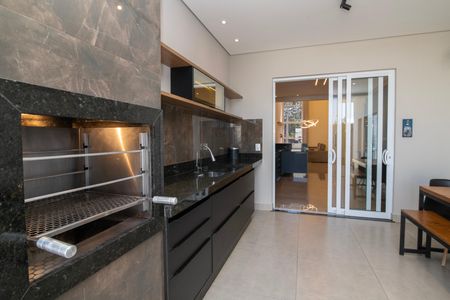 Casa de condomínio para alugar com 160m², 3 quartos e 4 vagasChurrasqueira