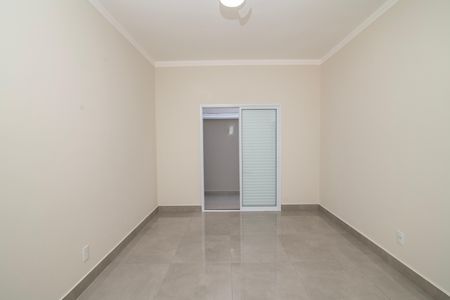 Casa de condomínio para alugar com 160m², 3 quartos e 4 vagasQuarto 1