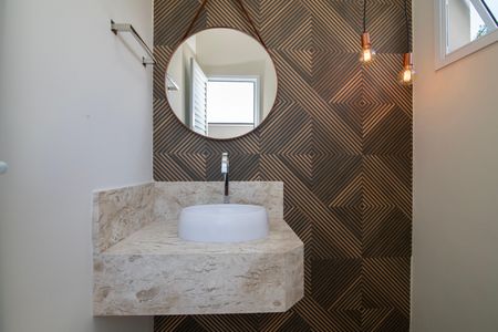 Casa de condomínio para alugar com 160m², 3 quartos e 4 vagasBanheiro Área Externa (Churrasqueira)