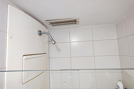 Apartamento à venda com 64m², 2 quartos e 1 vagaBanheiro Social