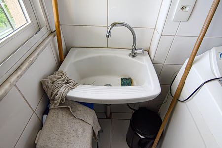 Apartamento à venda com 64m², 2 quartos e 1 vagaCozinha e Área de Serviço