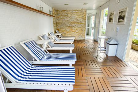 Apartamento à venda com 64m², 2 quartos e 1 vagaÁrea comum