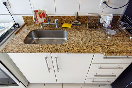 Apartamento à venda com 64m², 2 quartos e 1 vagaCozinha e Área de Serviço