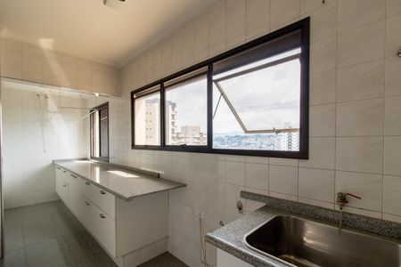 Apartamento para alugar com 130m², 3 quartos e 3 vagas Apartamento para alugar com 130m², 3 quartos e 3 vagasArea de Serviço