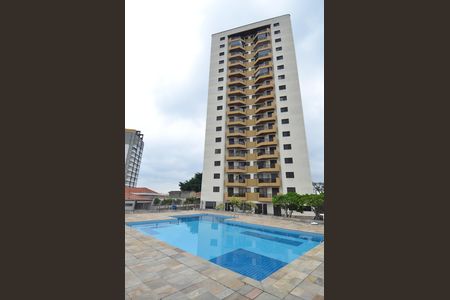 Apartamento para alugar com 130m², 3 quartos e 3 vagasÁrea comum - Piscina