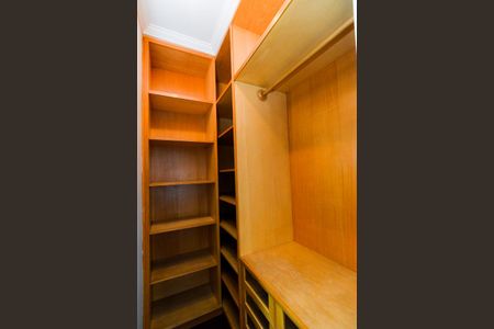 Apartamento para alugar com 130m², 3 quartos e 3 vagasCloset da suíte