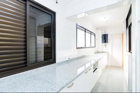 Apartamento para alugar com 130m², 3 quartos e 3 vagasÁrea de Serviço