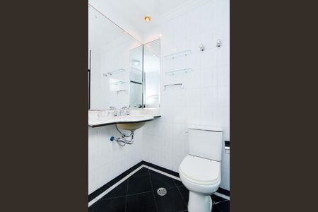Apartamento para alugar com 130m², 3 quartos e 3 vagasBanheiro 