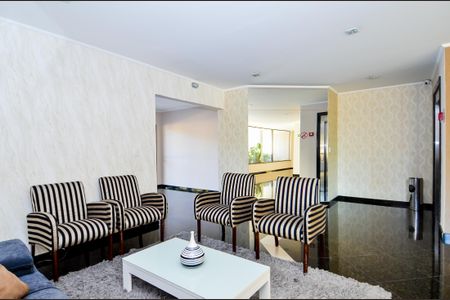 Apartamento para alugar com 130m², 3 quartos e 3 vagasHall Social 
