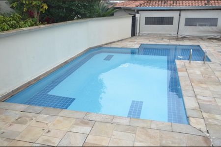 Apartamento para alugar com 130m², 3 quartos e 3 vagasÁrea comum - Piscina