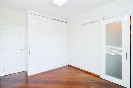 Apartamento para alugar com 130m², 3 quartos e 3 vagasSuíte