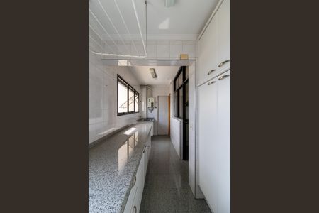 Apartamento para alugar com 130m², 3 quartos e 3 vagas Apartamento para alugar com 130m², 3 quartos e 3 vagasArea de Serviço