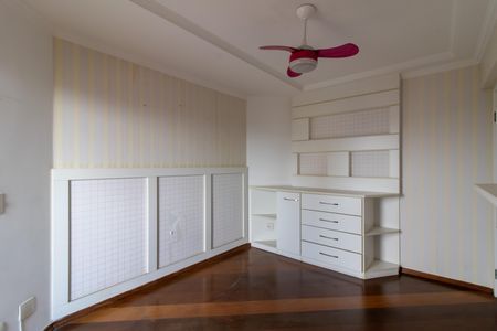 Apartamento para alugar com 130m², 3 quartos e 3 vagas Apartamento para alugar com 130m², 3 quartos e 3 vagasQuarto 2