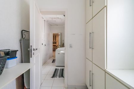 Apartamento à venda com 144m², 3 quartos e 2 vagasQuarto de Serviço