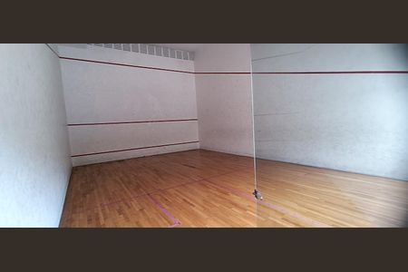 Studio à venda com 49m², 1 quarto e 1 vagaQuadra