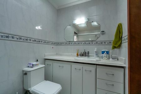 Apartamento à venda com 104m², 3 quartos e 2 vagas Apartamento à venda com 104m², 3 quartos e 2 vagasBanheiro da Suíte