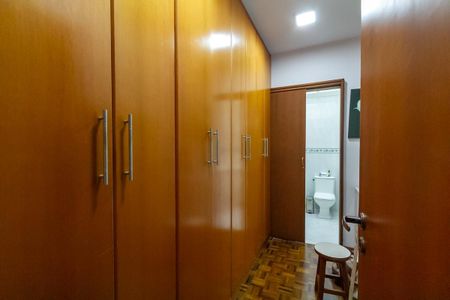 Apartamento à venda com 104m², 3 quartos e 2 vagas Apartamento à venda com 104m², 3 quartos e 2 vagasCloset Suíte