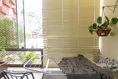 Apartamento à venda com 104m², 3 quartos e 2 vagas Apartamento à venda com 104m², 3 quartos e 2 vagasVista da Suíte