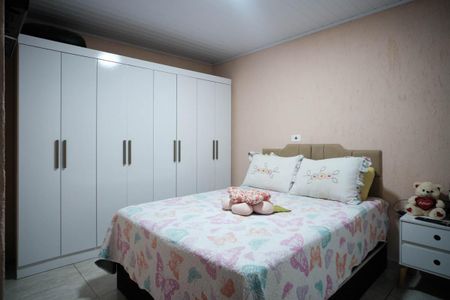 Casa à venda com 320m², 2 quartos e 1 vagaSuíte