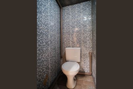 Casa à venda com 320m², 2 quartos e 1 vagaLavabo