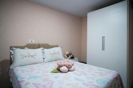 Casa à venda com 320m², 2 quartos e 1 vagaSuíte