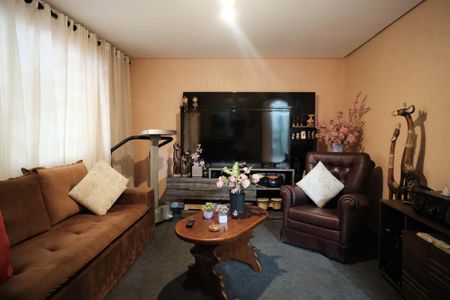 Casa à venda com 320m², 2 quartos e 1 vagaSala