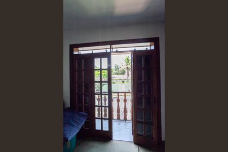 Casa para alugar com 1400m², 6 quartos e 6 vagasSacada do quarto 6