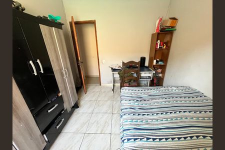 Casa à venda com 370m², 4 quartos e 2 vagas Casa à venda com 370m², 4 quartos e 2 vagasQuarto 2 - Suíte