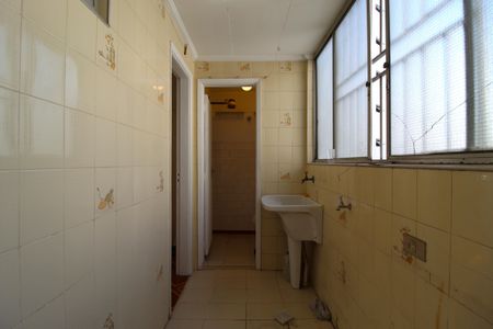 Apartamento à venda com 75m², 3 quartos e 1 vagaÁrea de Serviço