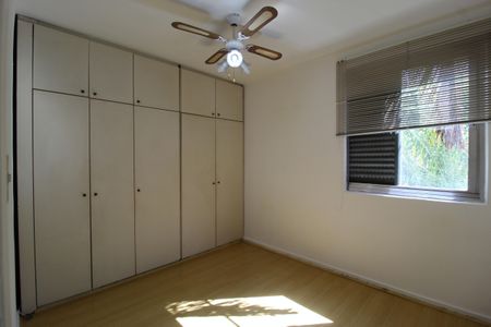 Apartamento à venda com 75m², 3 quartos e 1 vagaQuarto 1