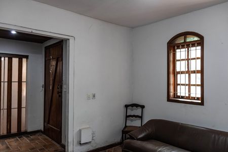 Casa à venda com 450m², 6 quartos e 3 vagasSala 1