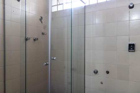 Casa à venda com 450m², 6 quartos e 3 vagasBanheiro Social