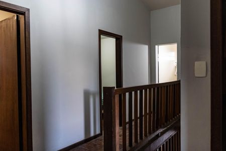 Casa à venda com 450m², 6 quartos e 3 vagasCorredor