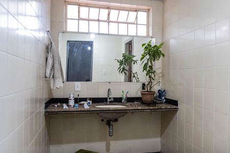 Casa à venda com 450m², 6 quartos e 3 vagasBanheiro Social