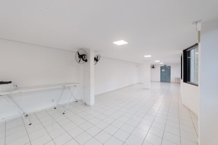 Apartamento à venda com 152m², 2 quartos e 3 vagasÁrea comum - Salão de festas