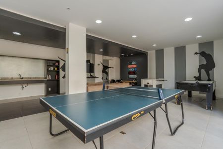 Apartamento para alugar com 105m², 3 quartos e 2 vagas Apartamento para alugar com 105m², 3 quartos e 2 vagasÁrea comum - Sala de Jogos