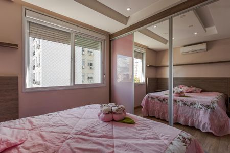 Apartamento para alugar com 105m², 3 quartos e 2 vagas Apartamento para alugar com 105m², 3 quartos e 2 vagasSuíte