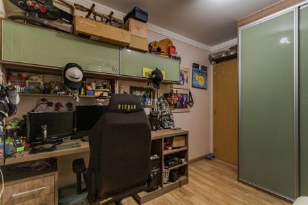 Apartamento para alugar com 105m², 3 quartos e 2 vagas Apartamento para alugar com 105m², 3 quartos e 2 vagasQuarto 1