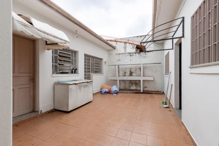 Casa à venda com 300m², 3 quartos e 8 vagasQuintal