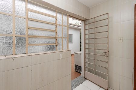 Casa à venda com 300m², 3 quartos e 8 vagasÁrea de Serviço