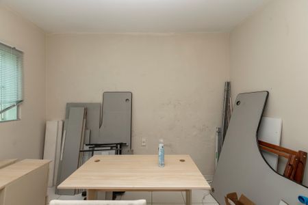 Casa à venda com 300m², 3 quartos e 8 vagasCopa