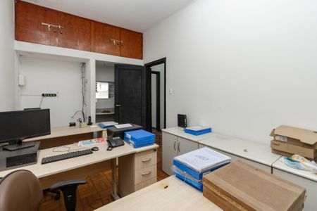 Casa à venda com 300m², 3 quartos e 8 vagasQuarto 2