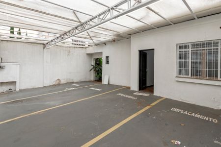 Casa à venda com 300m², 3 quartos e 8 vagasGaragem