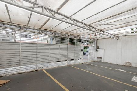 Casa à venda com 300m², 3 quartos e 8 vagasGaragem