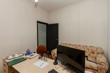 Casa à venda com 300m², 3 quartos e 8 vagasQuarto 3