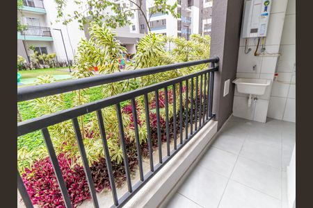Apartamento para alugar com 41m², 2 quartos e sem vaga Apartamento para alugar com 41m², 2 quartos e sem vagaVaranda