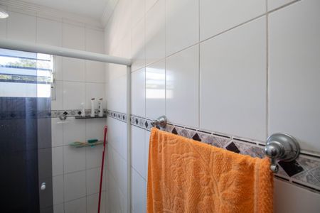 Casa à venda com 131m², 3 quartos e 4 vagasBanheiro da Suíte 1