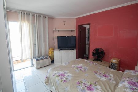 Casa à venda com 131m², 3 quartos e 4 vagasSuíte 1